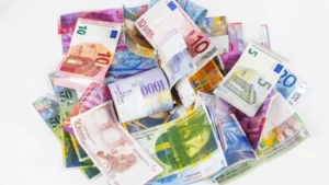 Euro oder Schweizer Franken – was ist besser