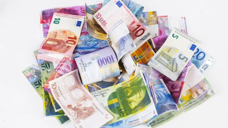 Euro oder Schweizer Franken – was ist besser