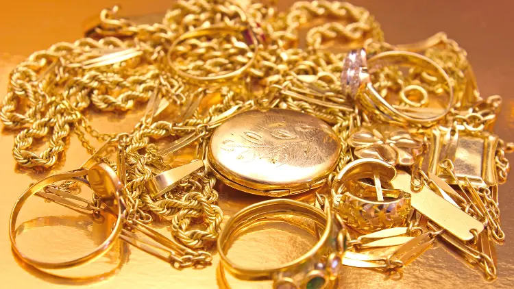 Bestes Gelbgold finden – Tipps für Schmuckkauf