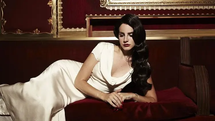 Lana Del Rey – Vermögen, Karriere & Biografie