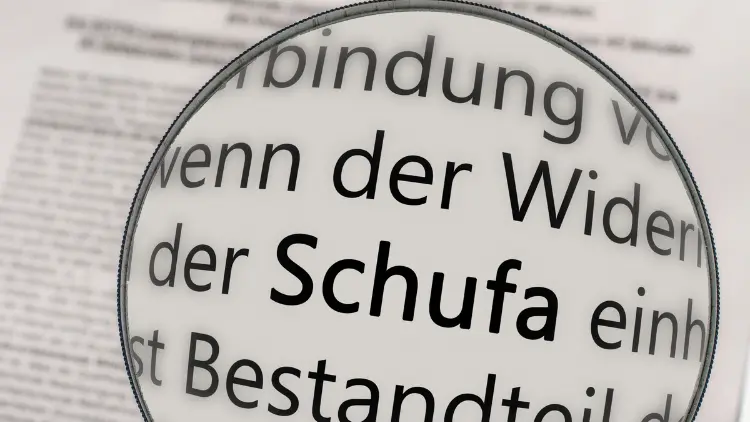 Schufa-Eintrag erledigt – Chancen auf Kredit verbessern
